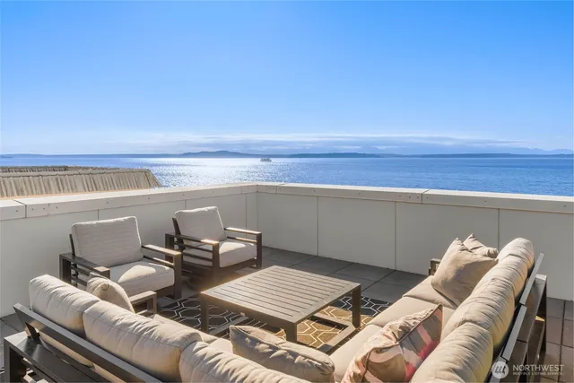 $3,499,000 | 1250 Alki Avenue Southwest, Unit PHA, Seattle, WA 98116