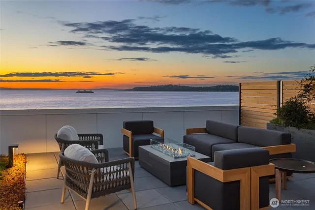 $3,499,000 | 1250 Alki Avenue Southwest, Unit PHA, Seattle, WA 98116