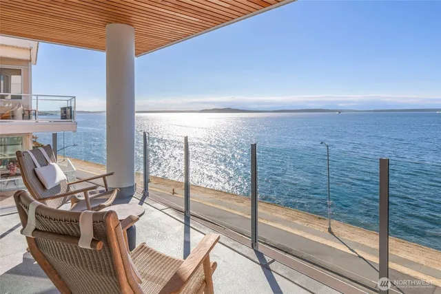 $3,499,000 | 1250 Alki Avenue Southwest, Unit PHA, Seattle, WA 98116