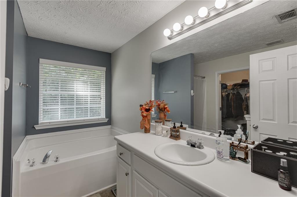 1534 Cardinal Lane Winder, GA 30680 - Photo 33 of 43