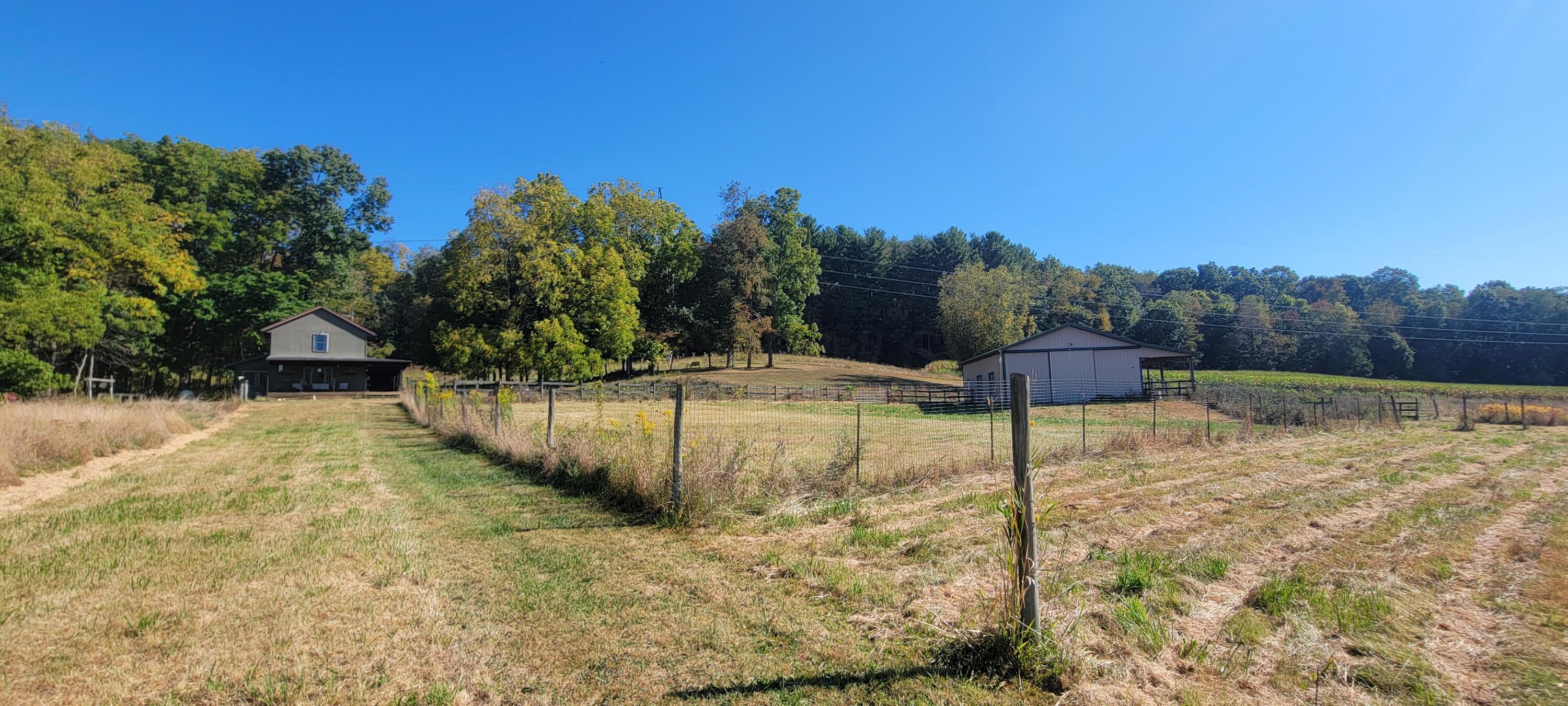 20561 Canada Road Howard, OH 43028 - Photo 24 of 33 20250914_104011
