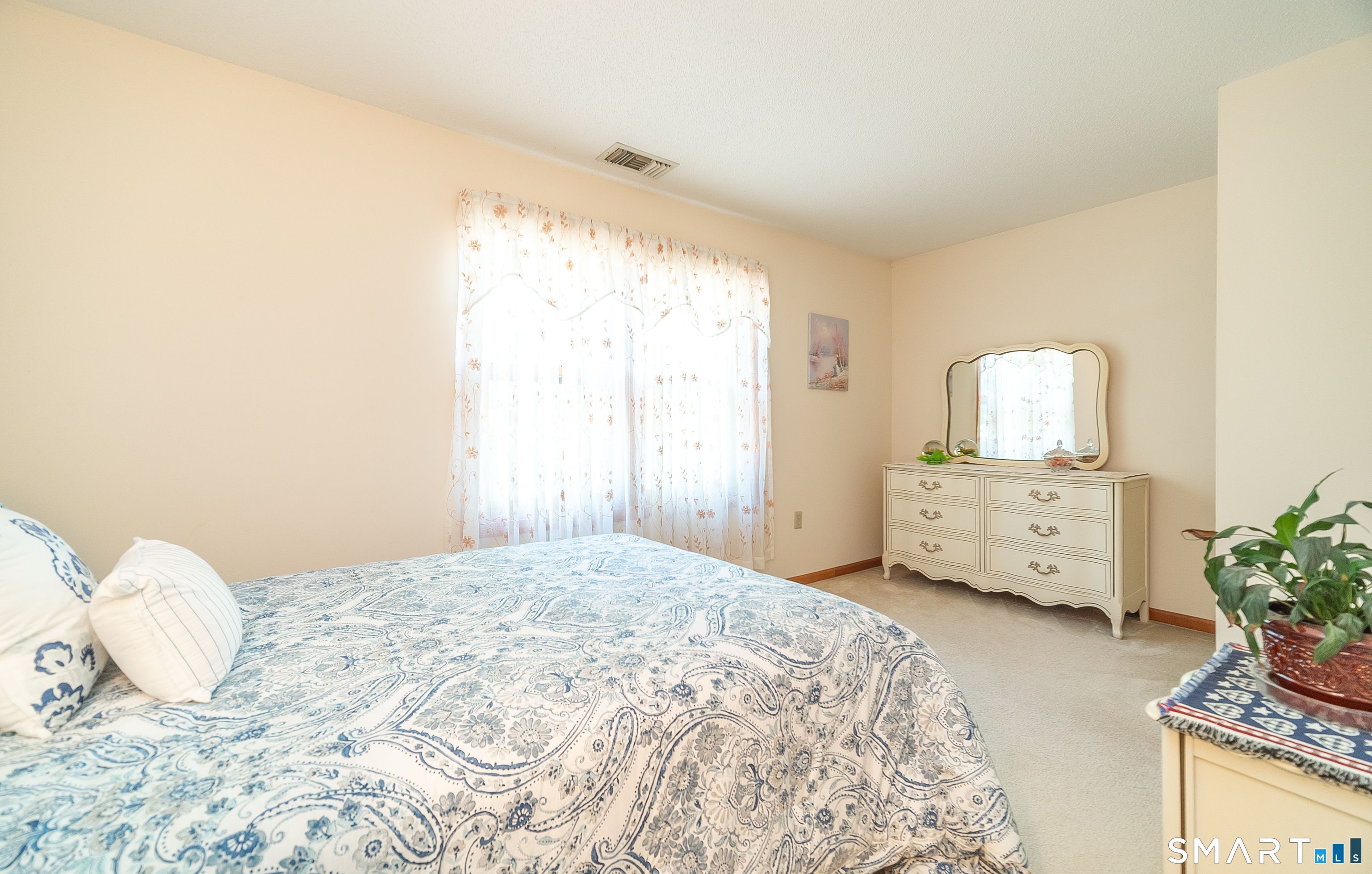 690 North Colony Road, Unit 2 Meriden, CT 06450 - Photo 20 of 27 Gallery Image 20