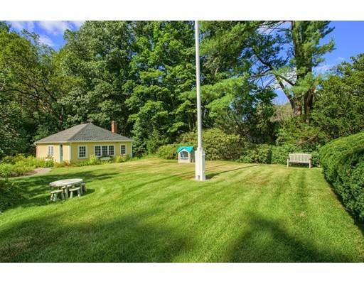 108 Crescent Road Concord, MA 01742 - Photo 4 of 23