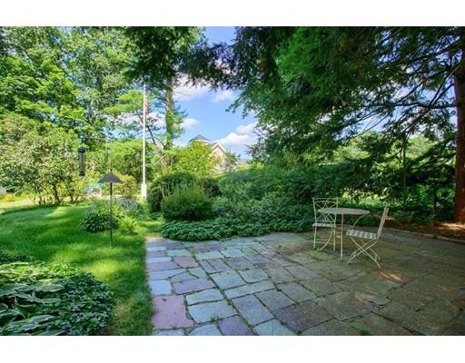 108 Crescent Road Concord, MA 01742 - Photo 5 of 23