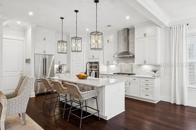 $749,000 | 18 Ivory Elm Stroll, Bluffton, SC 29910