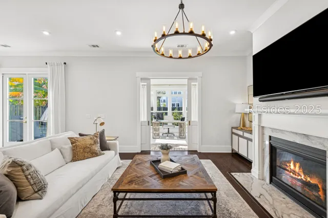 $749,000 | 18 Ivory Elm Stroll, Bluffton, SC 29910