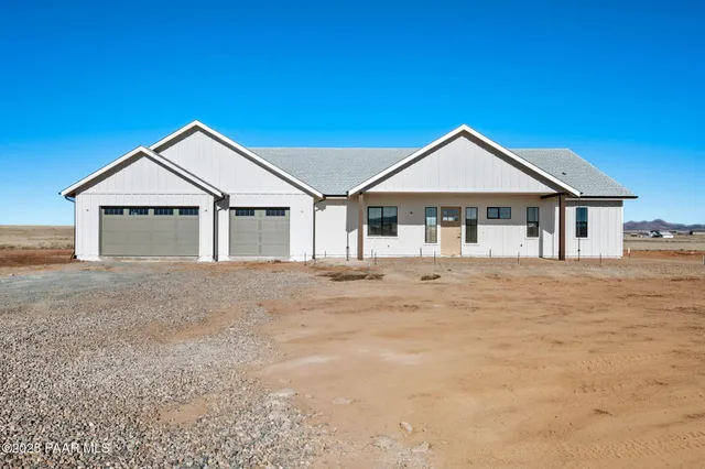 $1,100,000 | 6424 East Copperfield Drive, Prescott Valley, AZ 86315