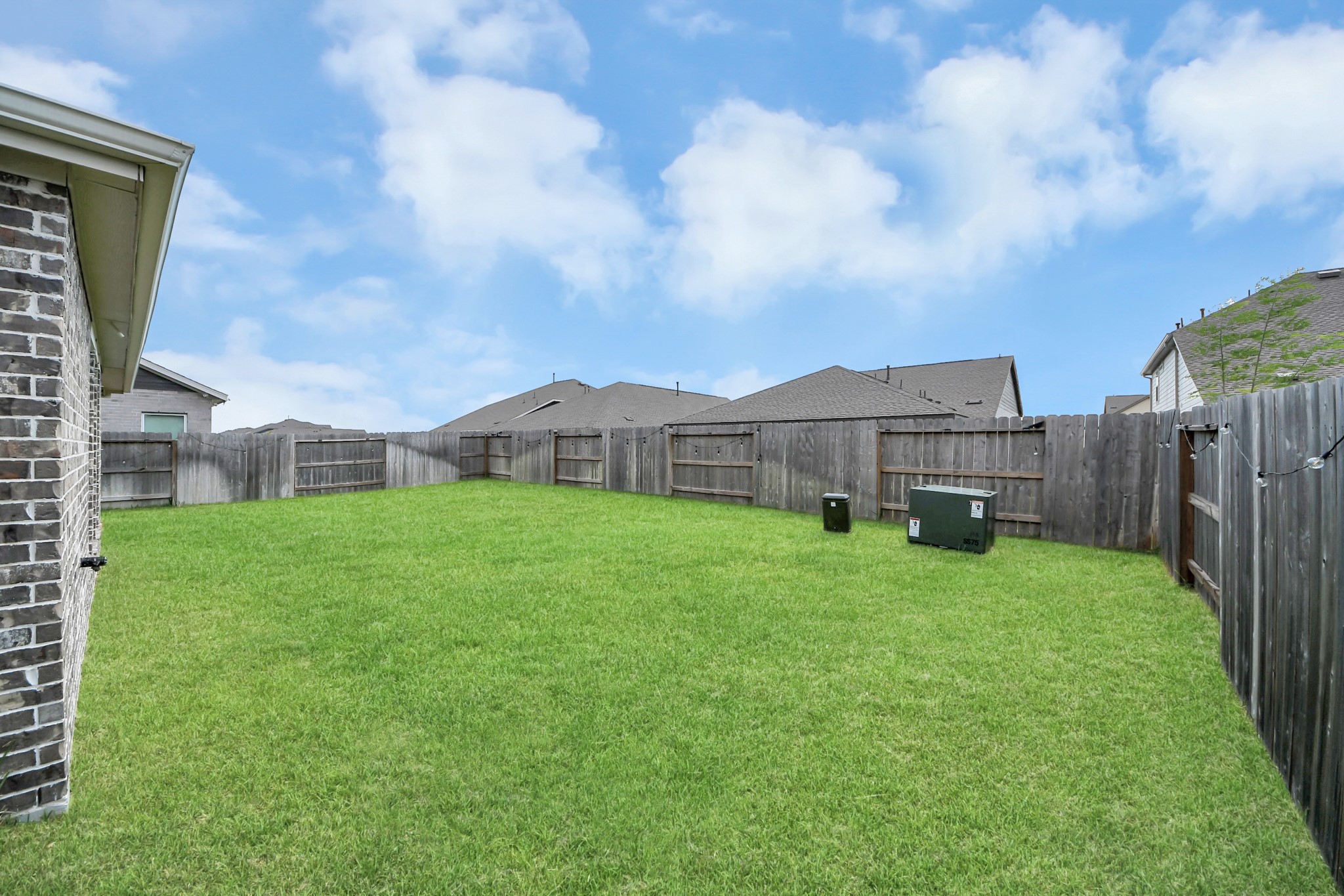2418 Phantom Quartz Lane Rosharon, TX 77583 - Photo 22 of 27 Gallery Image 22