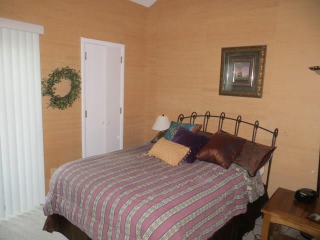 9022 South Pointe Ridge Lane, Unit 12 Bloomington, IN 47401 - Photo 14 of 18