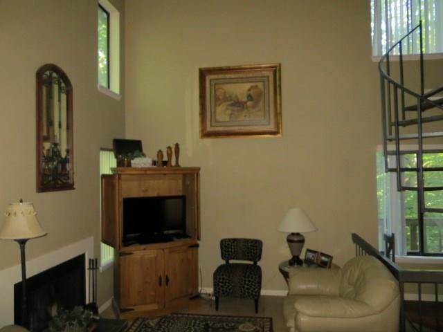 9022 South Pointe Ridge Lane, Unit 12 Bloomington, IN 47401 - Photo 6 of 18