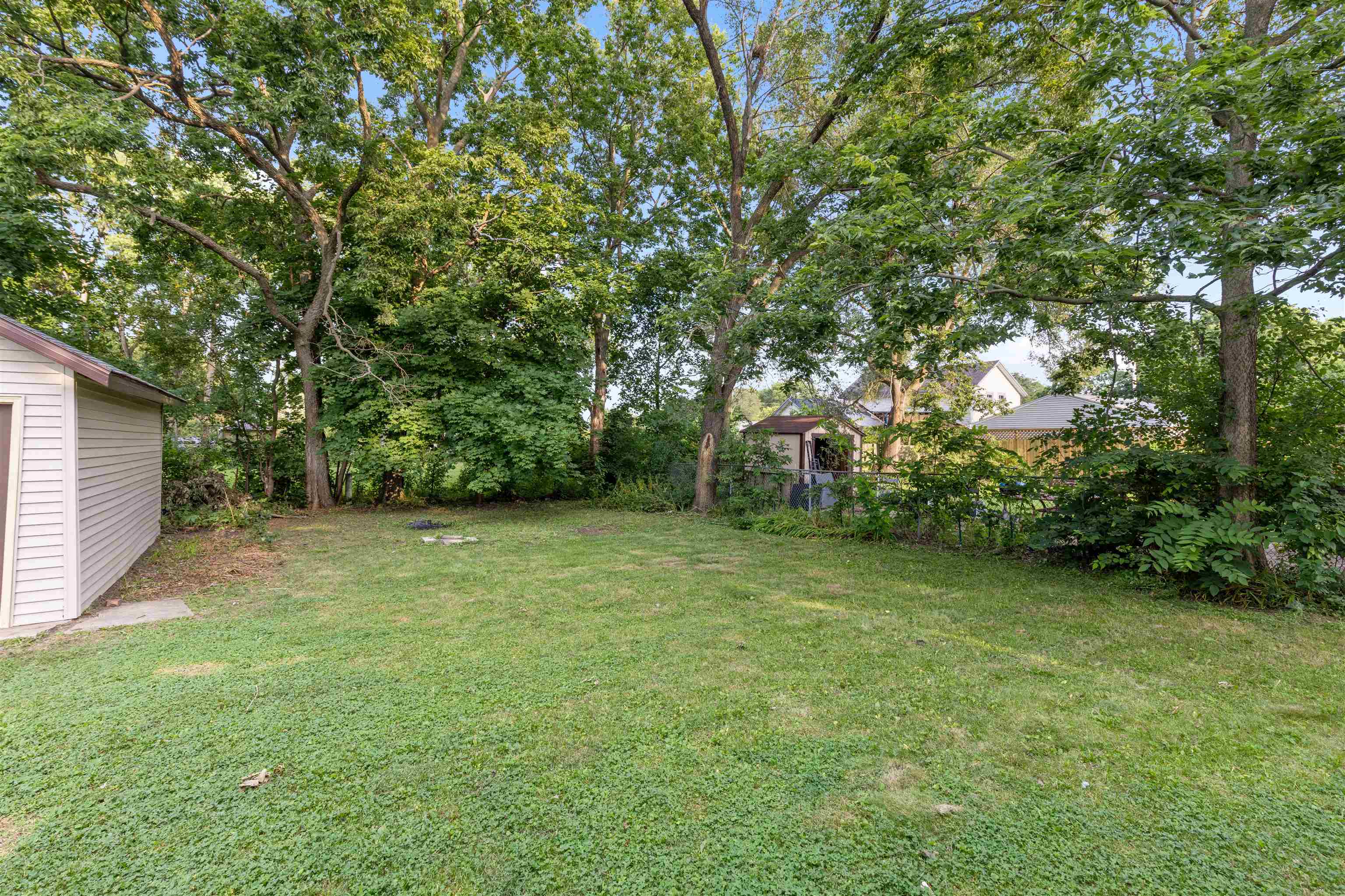 1015 Bluff Street Beloit, WI 53511 - Photo 17 of 18