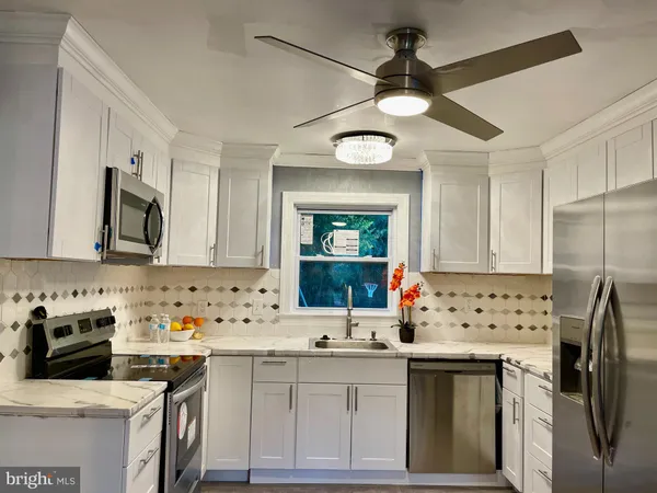 $425,000 | 6105 Arbutus Lane, Clinton, MD 20735