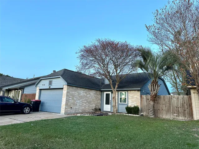 $1,800 | 7114 Golden Dale Court, Cypress, TX 77433