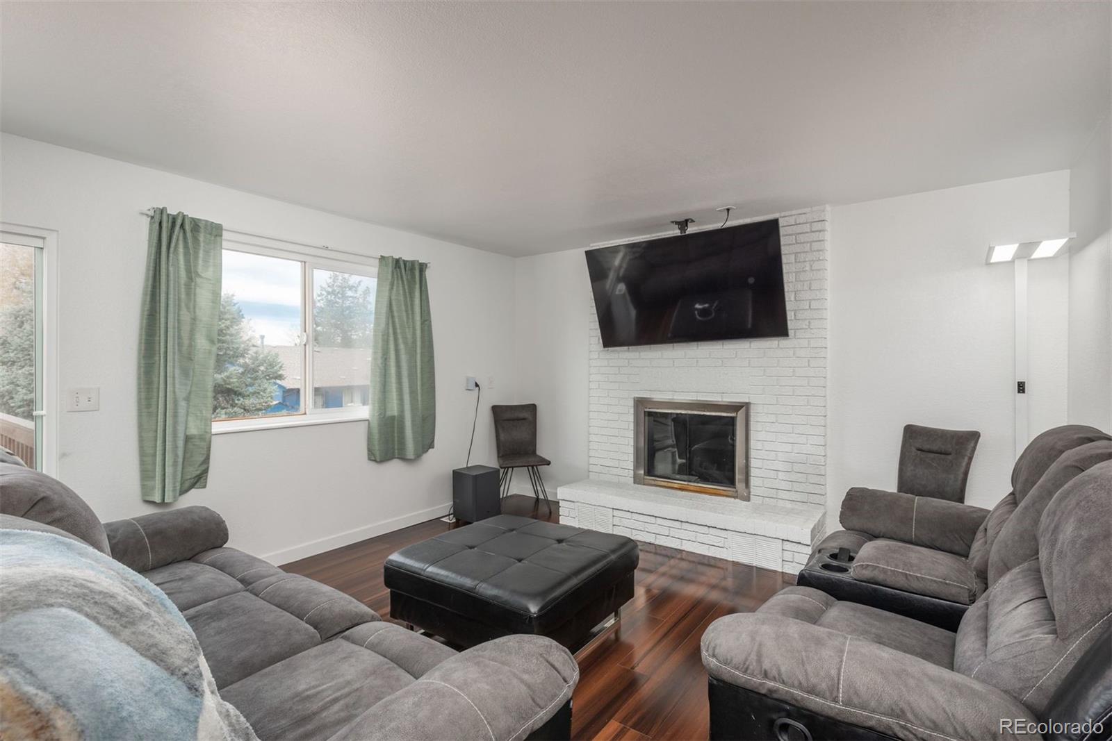 2067 South Salida Street Aurora, CO 80013 - Photo 11 of 41