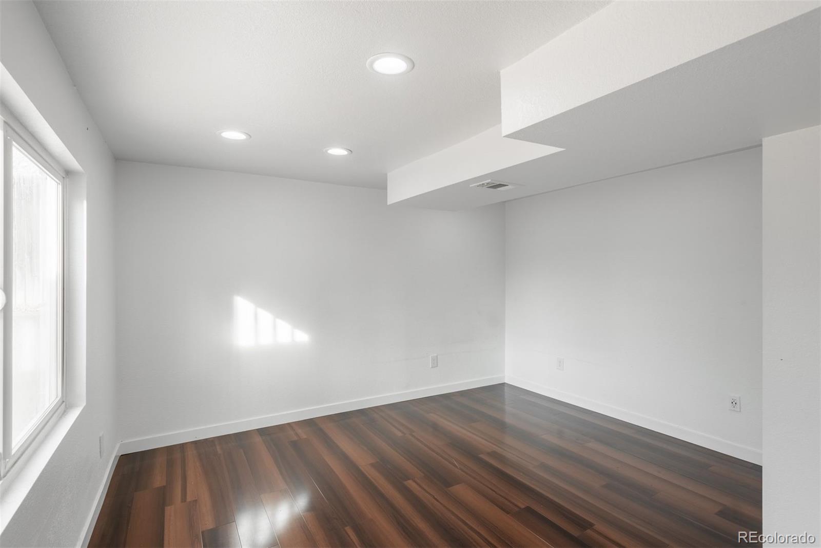 2067 South Salida Street Aurora, CO 80013 - Photo 29 of 41