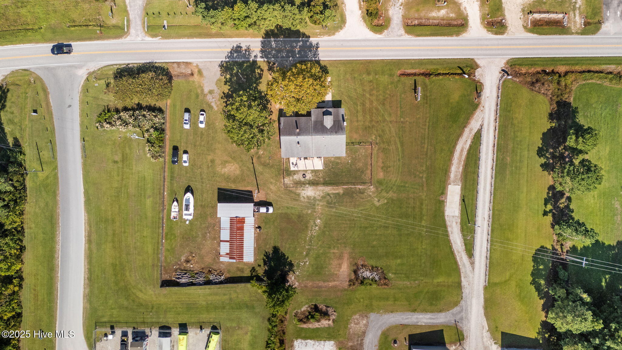 477 Harkers Island Road Beaufort, NC 28516 - Photo 38 of 38 45-web-or-mls-DJI_20250912103648_0269_D
