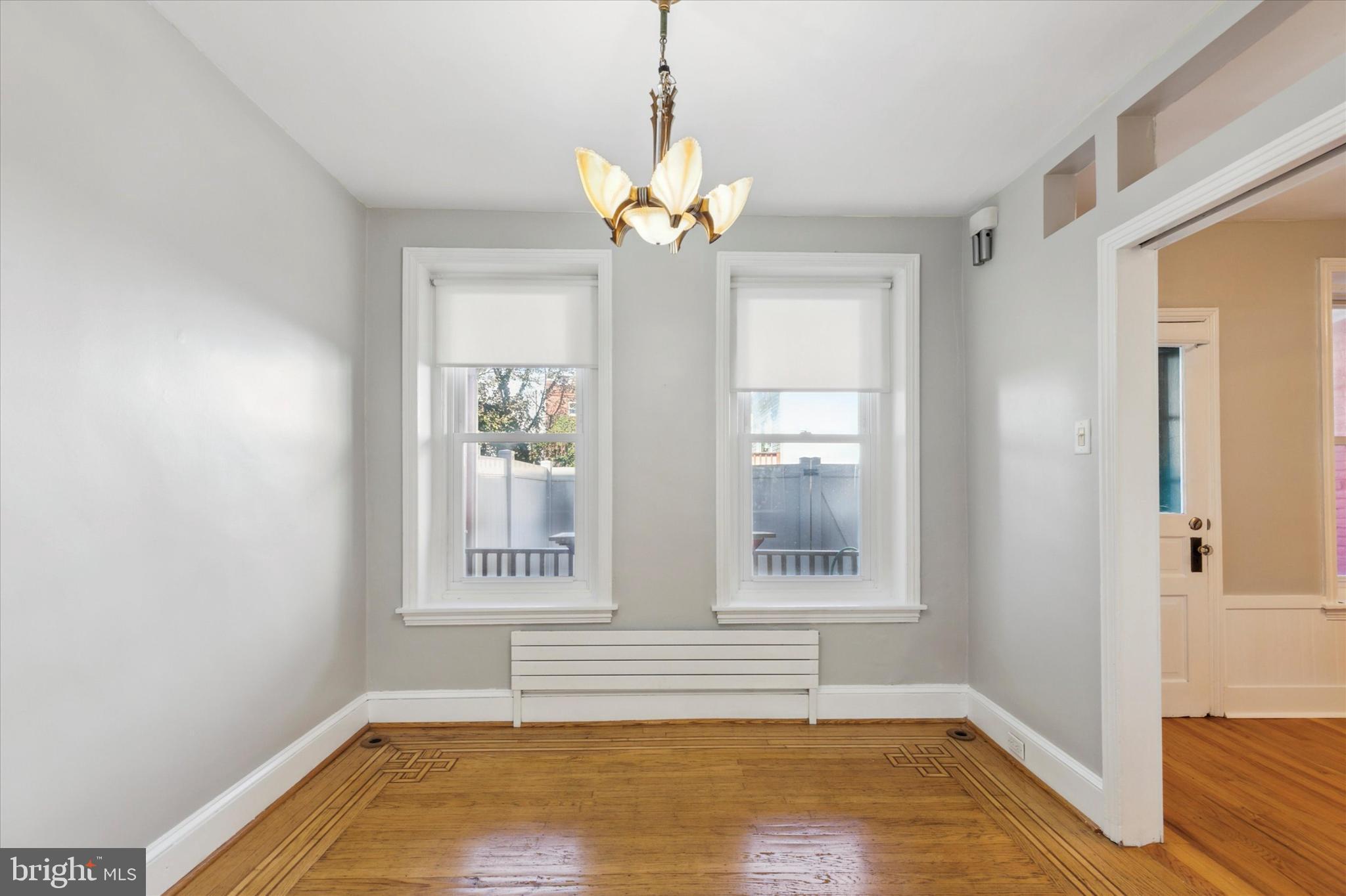 224 Carson Street Philadelphia, PA 19127 - Photo 14 of 28 Dining room