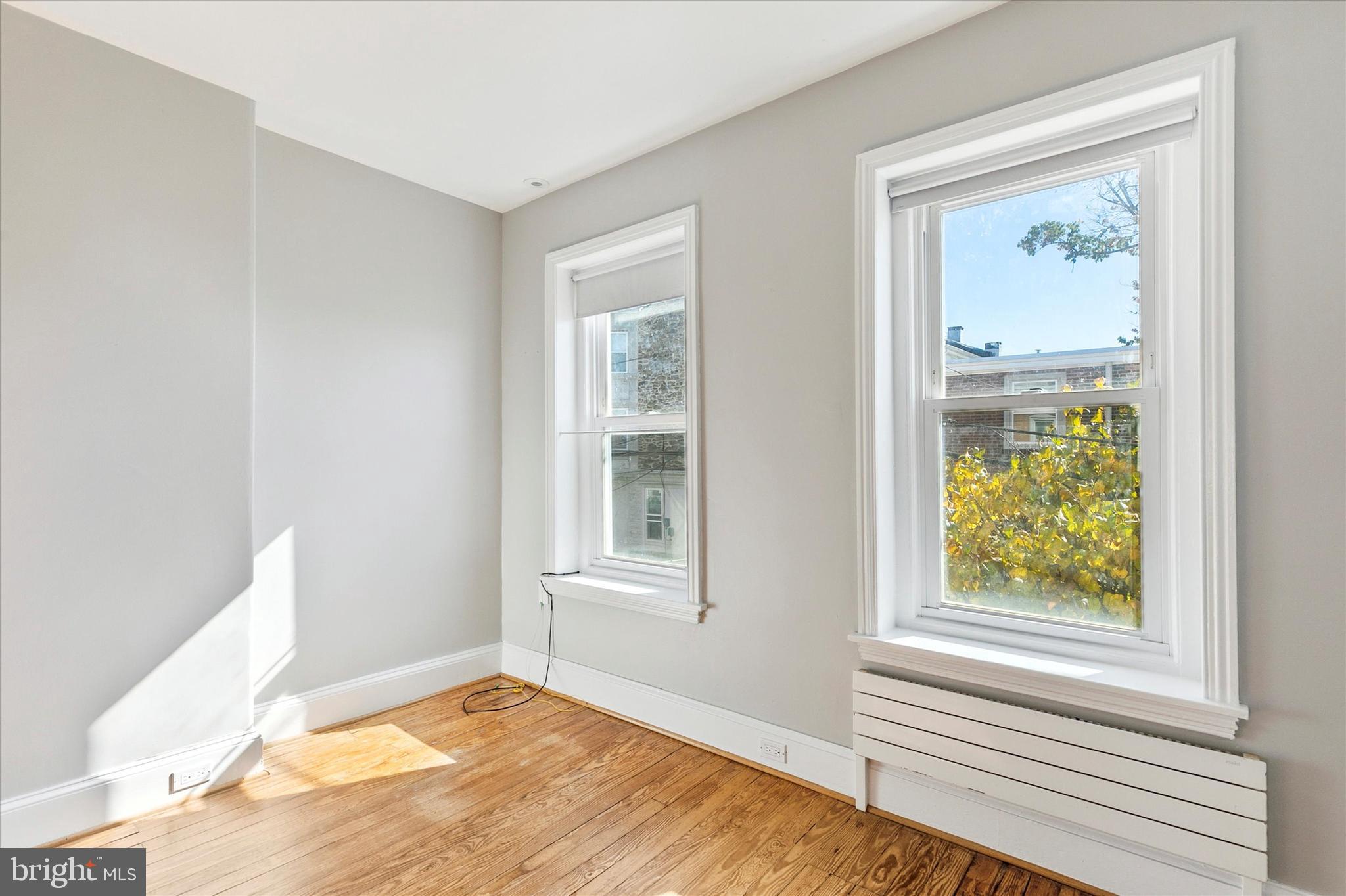 224 Carson Street Philadelphia, PA 19127 - Photo 21 of 28 Bedroom #3