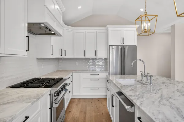 $2,650,000 | 146 Scudder Road, Osterville, MA 02655