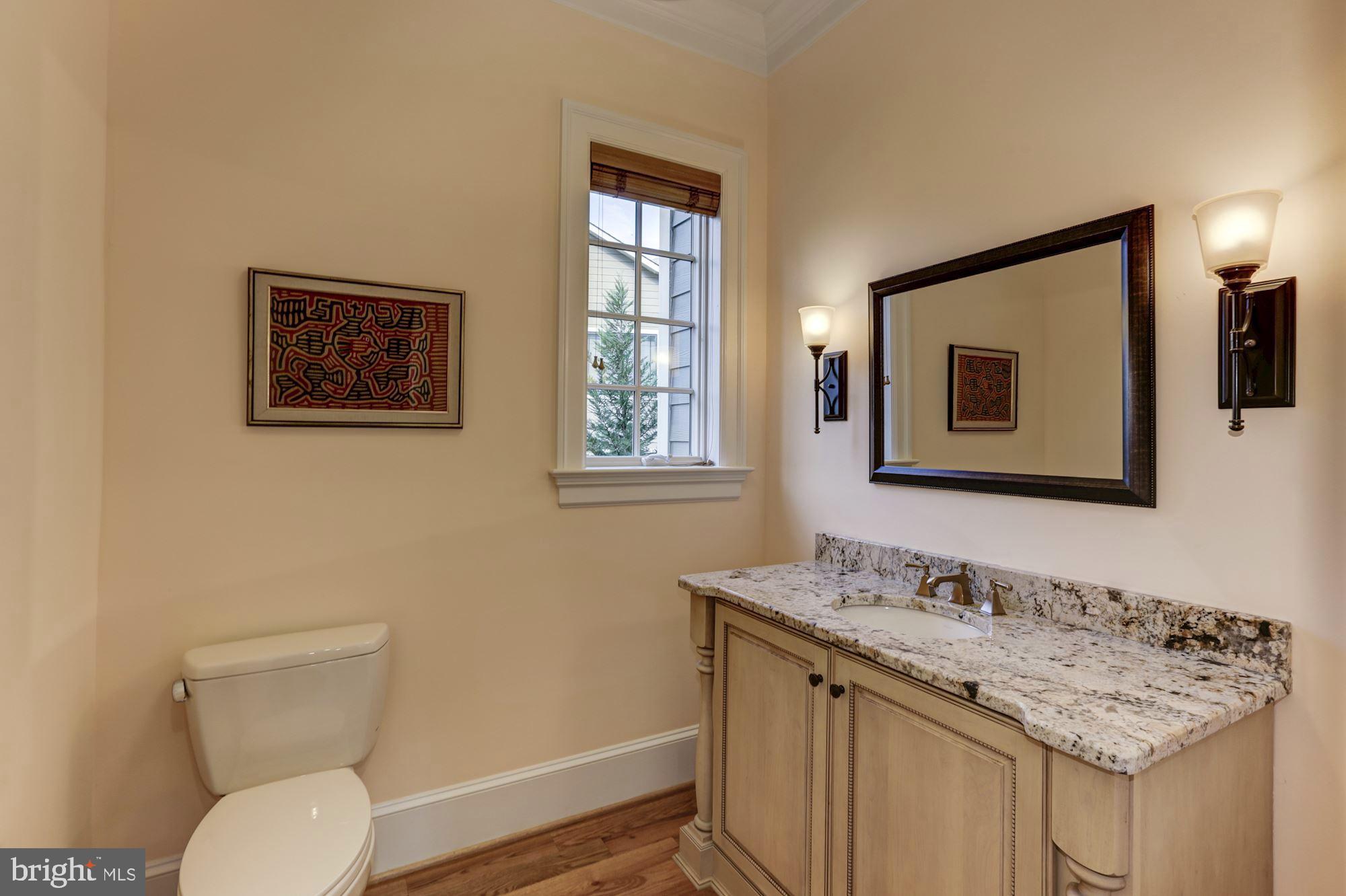 1905 MacArthur Drive McLean, VA 22101 - Photo 17 of 53