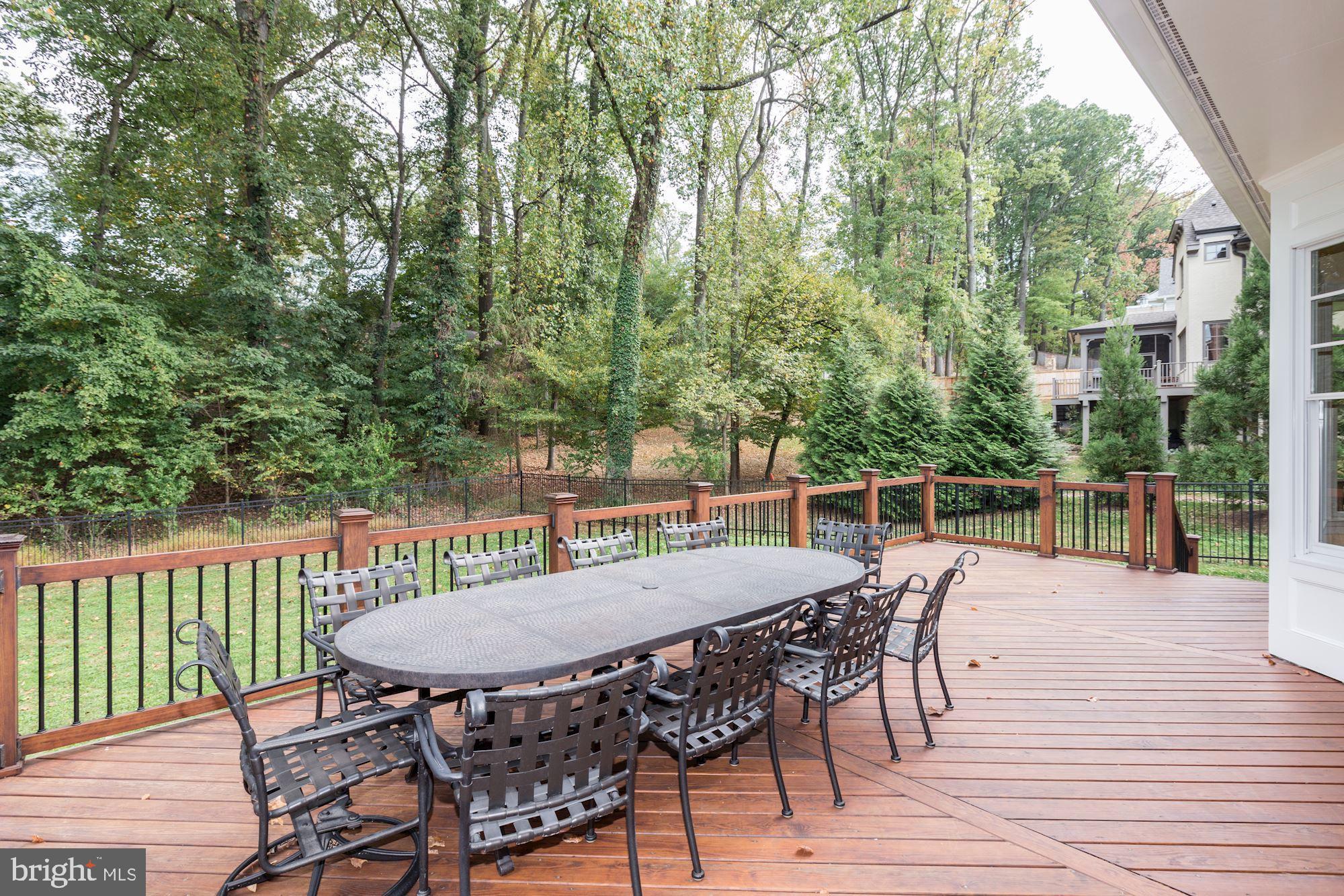 1905 MacArthur Drive McLean, VA 22101 - Photo 40 of 53