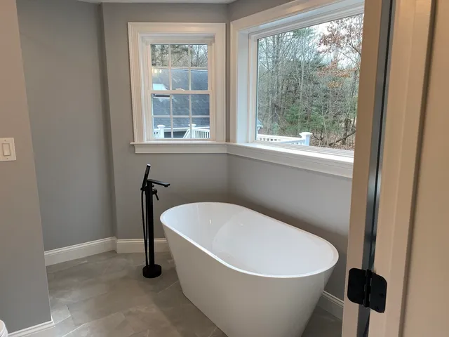 $1,150,000 | 174 Depot Street, Easton, MA 02375