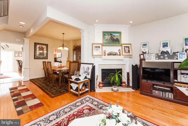 $3,400 | 14604 Crossfield Way, Woodbridge, VA 22191