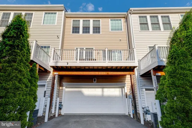 $3,400 | 14604 Crossfield Way, Woodbridge, VA 22191