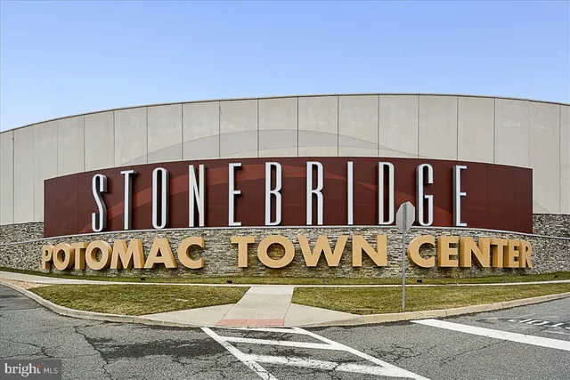 $3,400 | 14604 Crossfield Way, Woodbridge, VA 22191