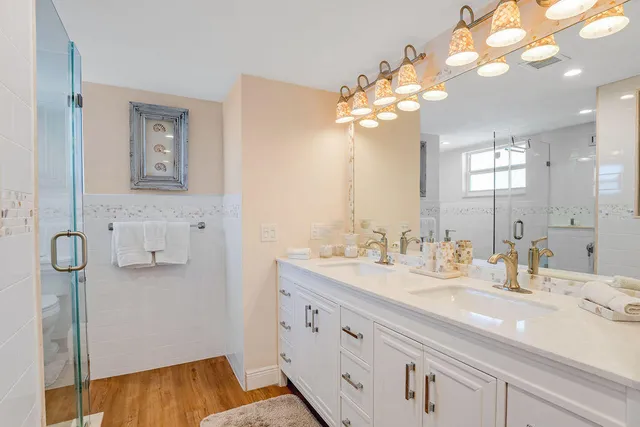 $999,988 | 200 Wrenn Street, Unit 701, Tavernier, FL 33070