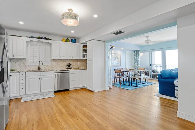 $999,988 | 200 Wrenn Street, Unit 701, Tavernier, FL 33070