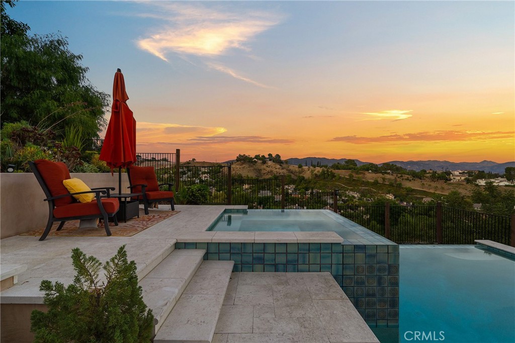 17879 Ridgeway Road Granada Hills, CA 91344 - Photo 4 of 75 Gallery Image 4