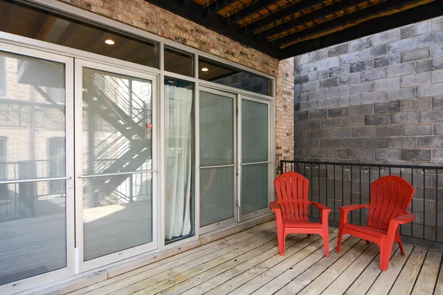 $1,695 | 1450 West Blackhawk Street, Unit 2, Chicago, IL 60642