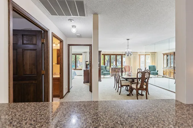 $345,000 | 5100 France Avenue South, Unit 105, Edina, MN 55410