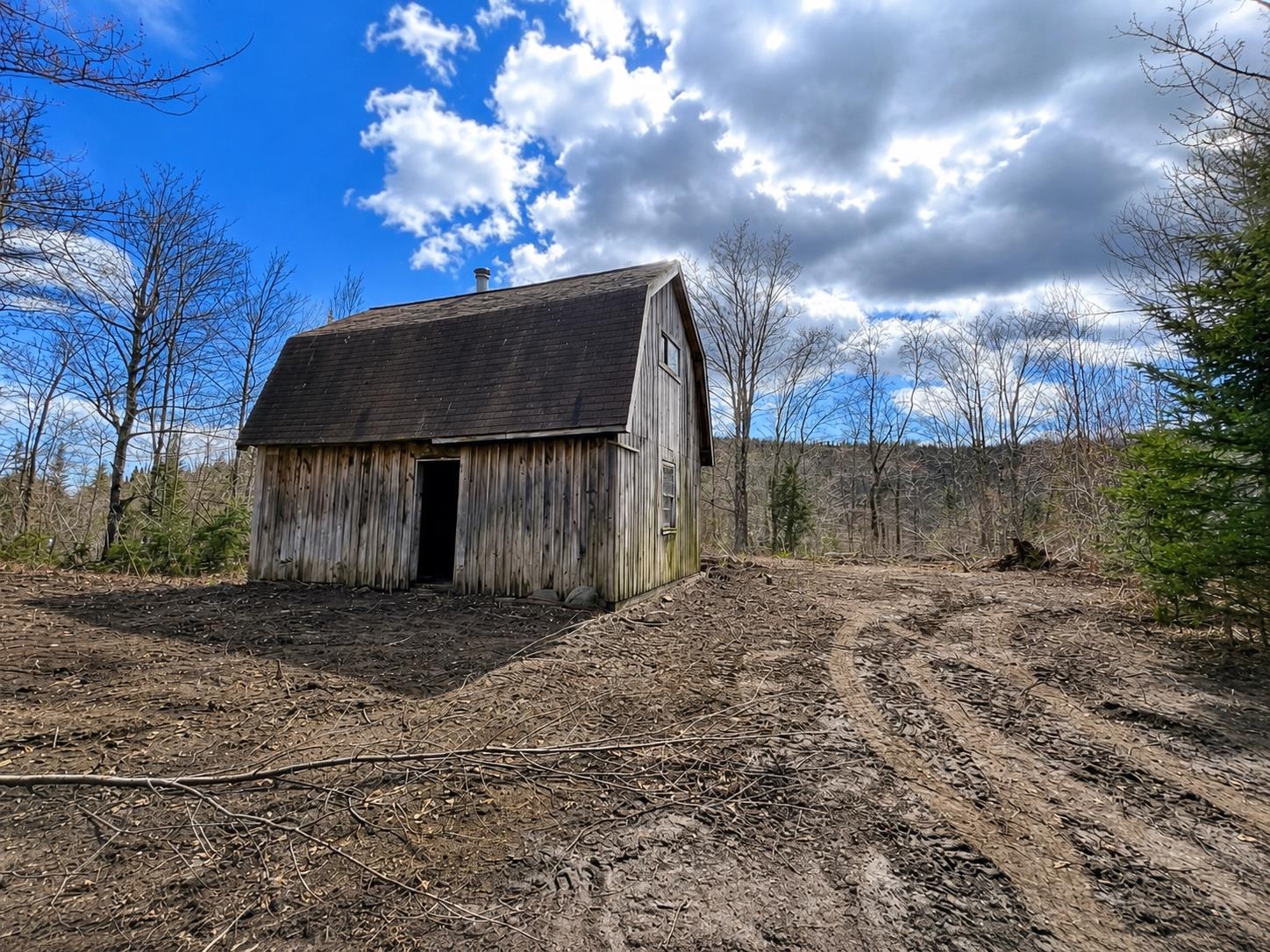 2900 Old Duck Pond Road Sheffield, VT 05866 - Photo 3 of 12