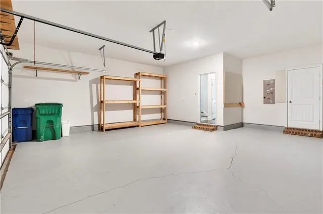 $2,700 | 596 Alexander Hills, Decatur, GA 30032