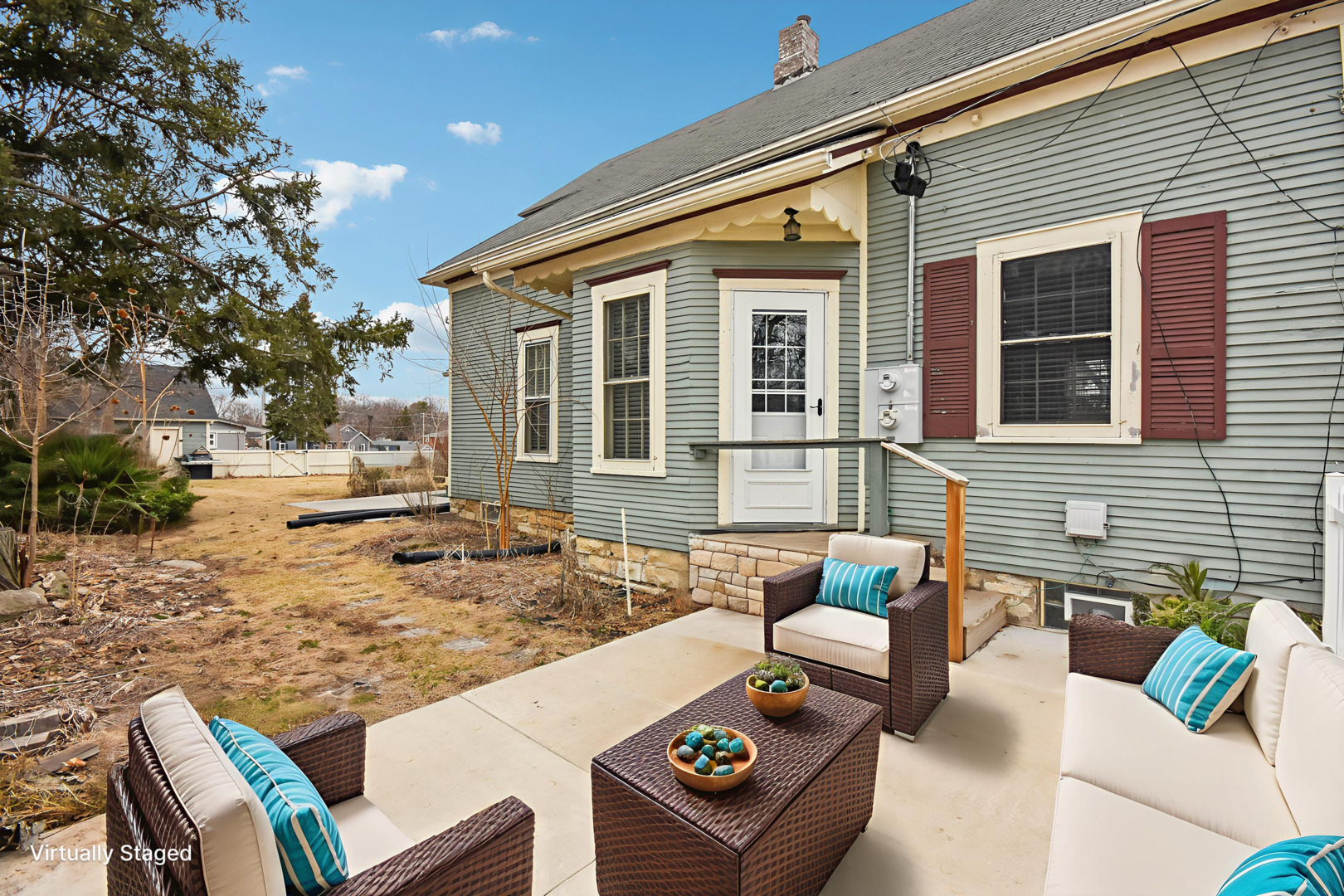 1246 Wauponsee Street Morris, IL 60450 - Photo 32 of 45 a view of a house with a patio