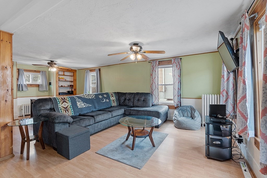 2 Brigham Street Fitchburg, MA 01420 - Photo 15 of 42