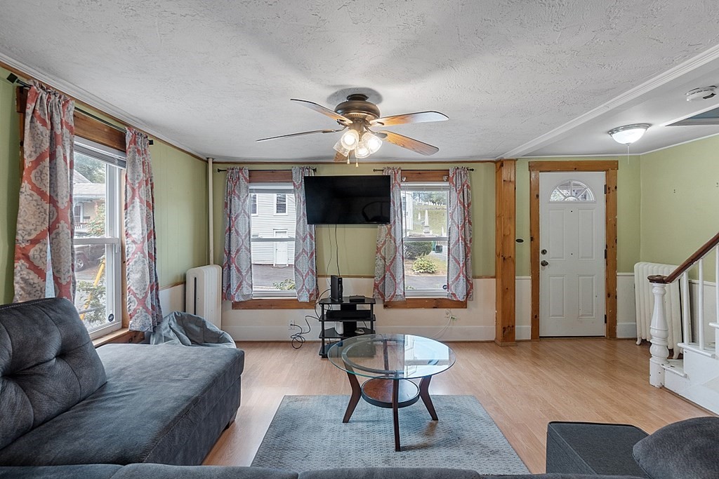 2 Brigham Street Fitchburg, MA 01420 - Photo 20 of 42
