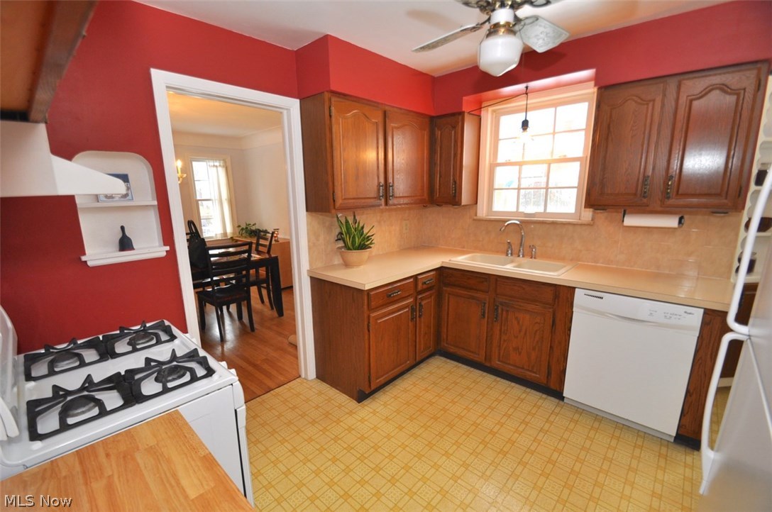 3621 Berkeley Road Cleveland Heights, OH 44118 - Photo 11 of 23