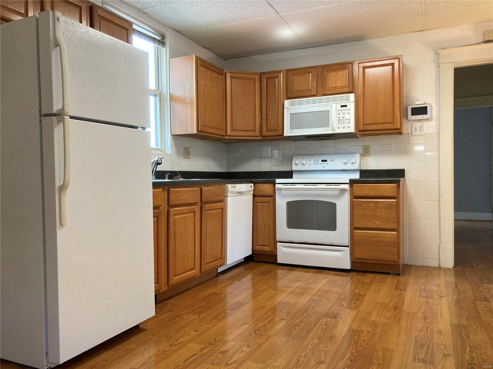 4934 Heege Road St. Louis, MO 63123 - Photo 14 of 42 Gallery Image 14