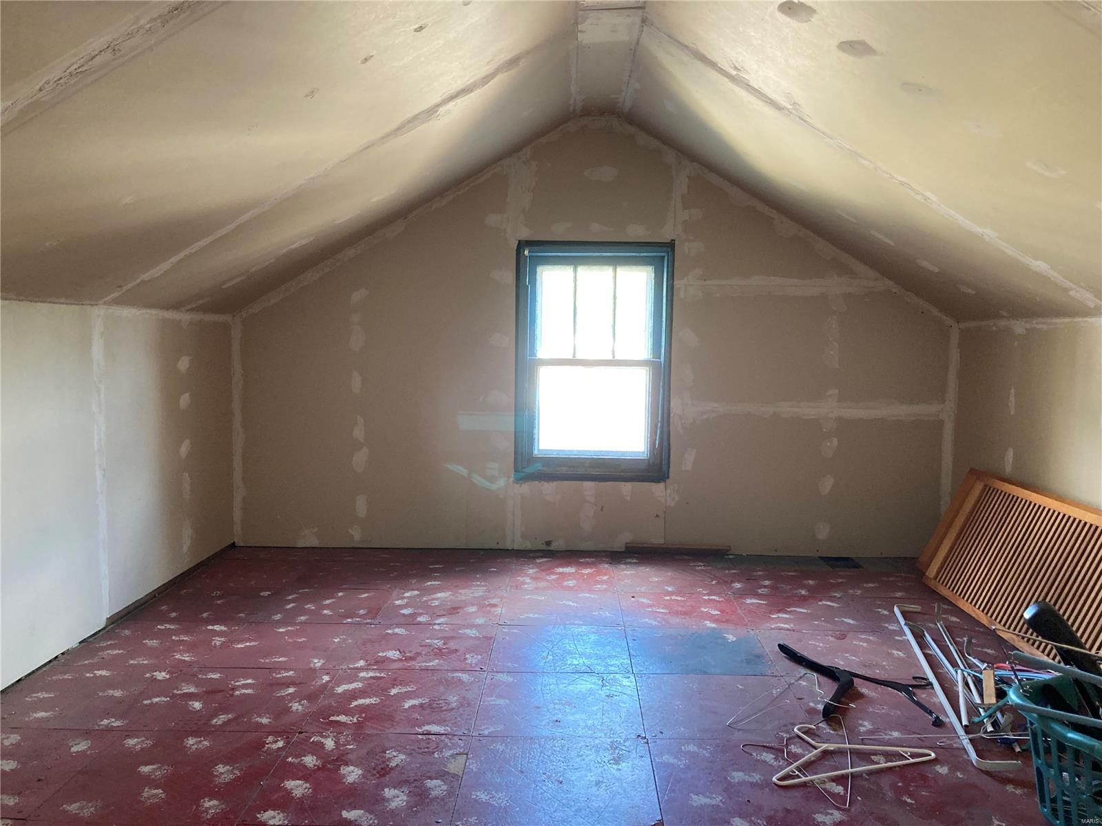 4934 Heege Road St. Louis, MO 63123 - Photo 23 of 42 Gallery Image 23