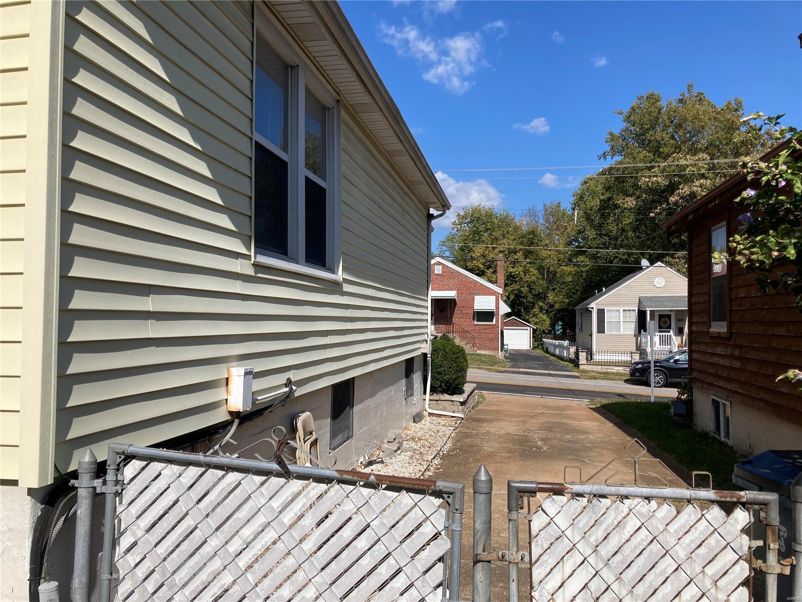 4934 Heege Road St. Louis, MO 63123 - Photo 41 of 42 Gallery Image 41