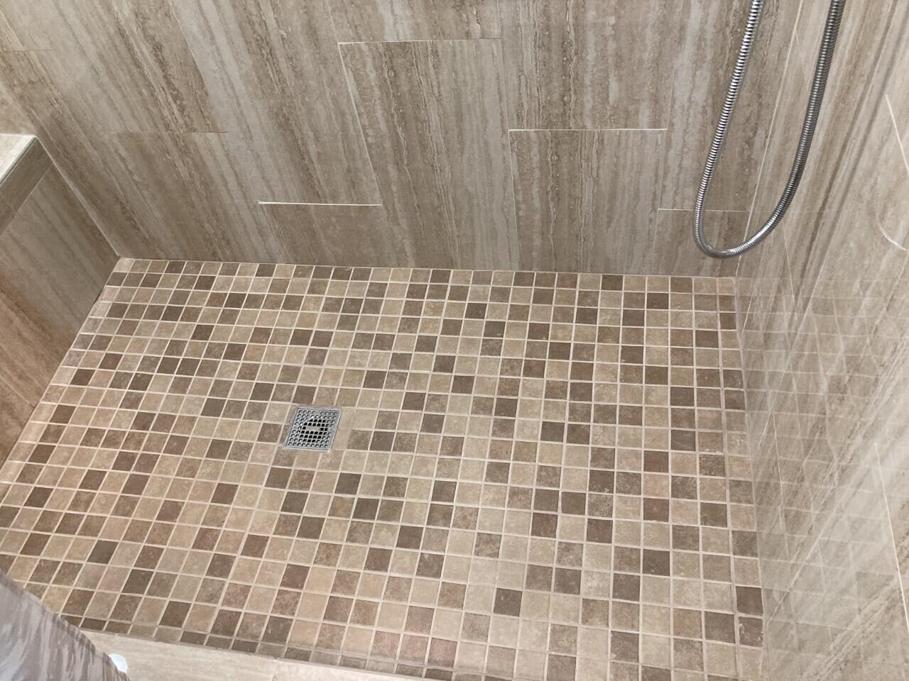 90 Sunset Point Crossville, TN 38571 - Photo 14 of 34 MST LARGE TILE SHOWER
