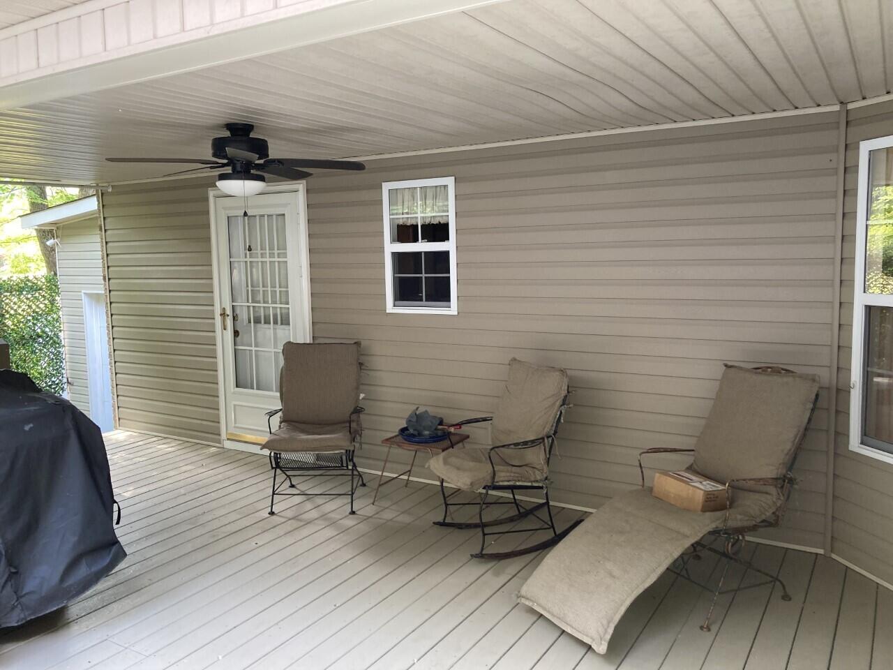 90 Sunset Point Crossville, TN 38571 - Photo 27 of 34 COVERED DECK
