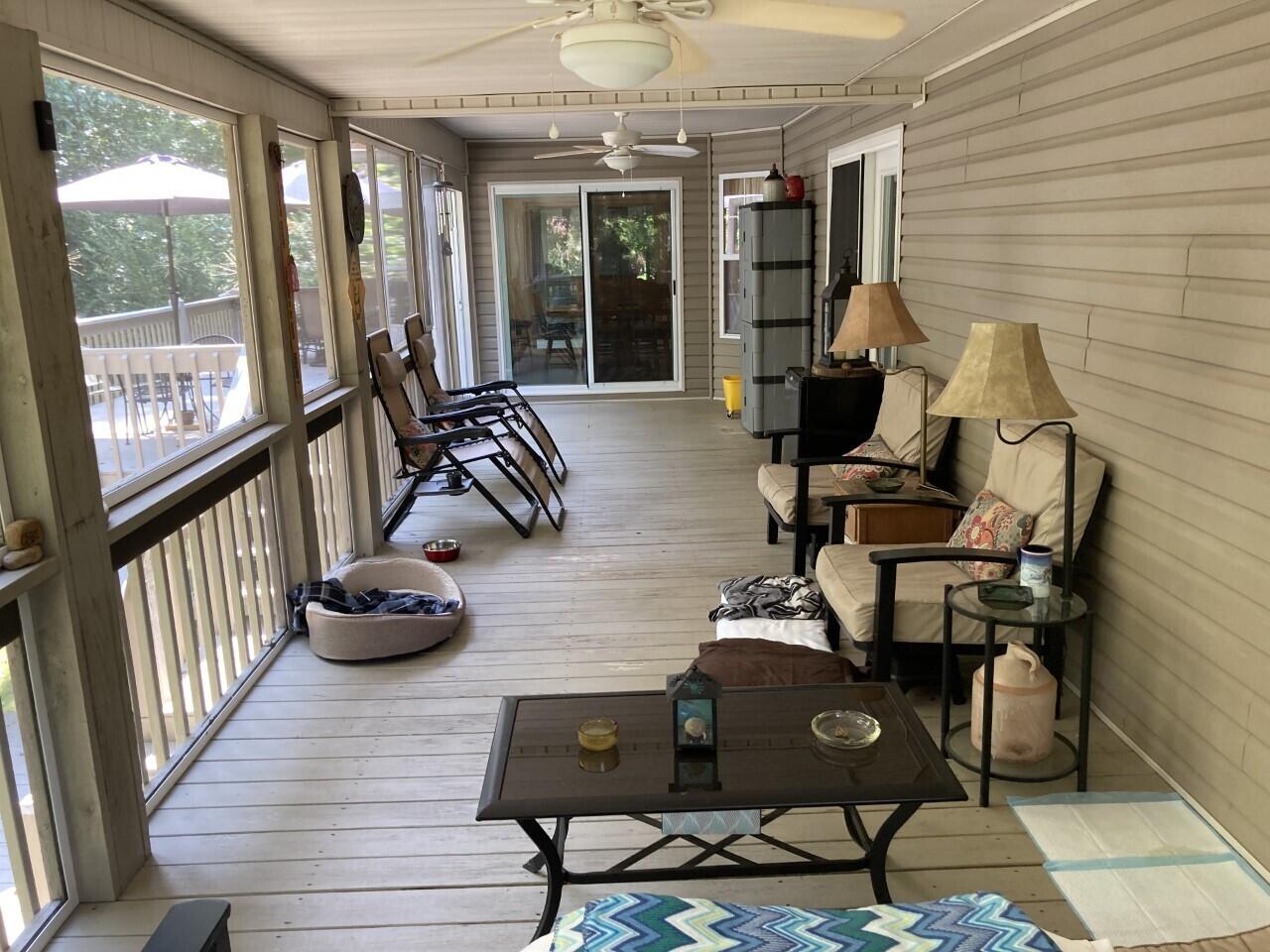 90 Sunset Point Crossville, TN 38571 - Photo 30 of 34 SCREENED IN DECK 2