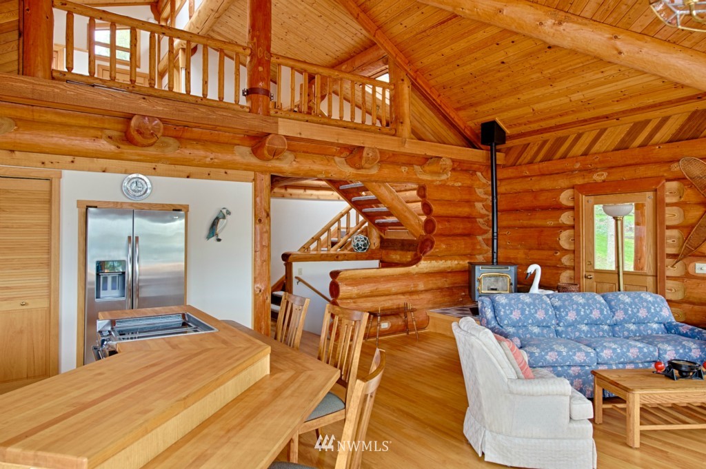 5138 West Shore Road Anacortes, WA 98221 - Photo 7 of 24 Gallery Image 7
