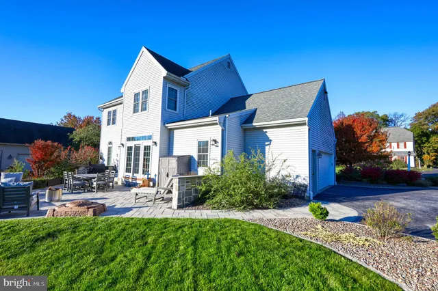 $609,900 | 2938 Hearthside Lane, Lancaster, PA 17601