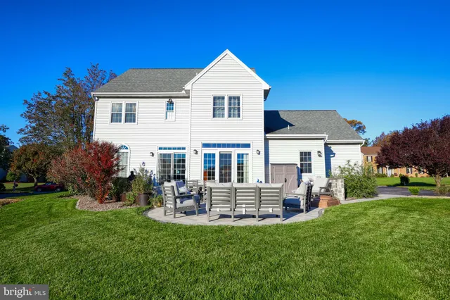 $609,900 | 2938 Hearthside Lane, Lancaster, PA 17601