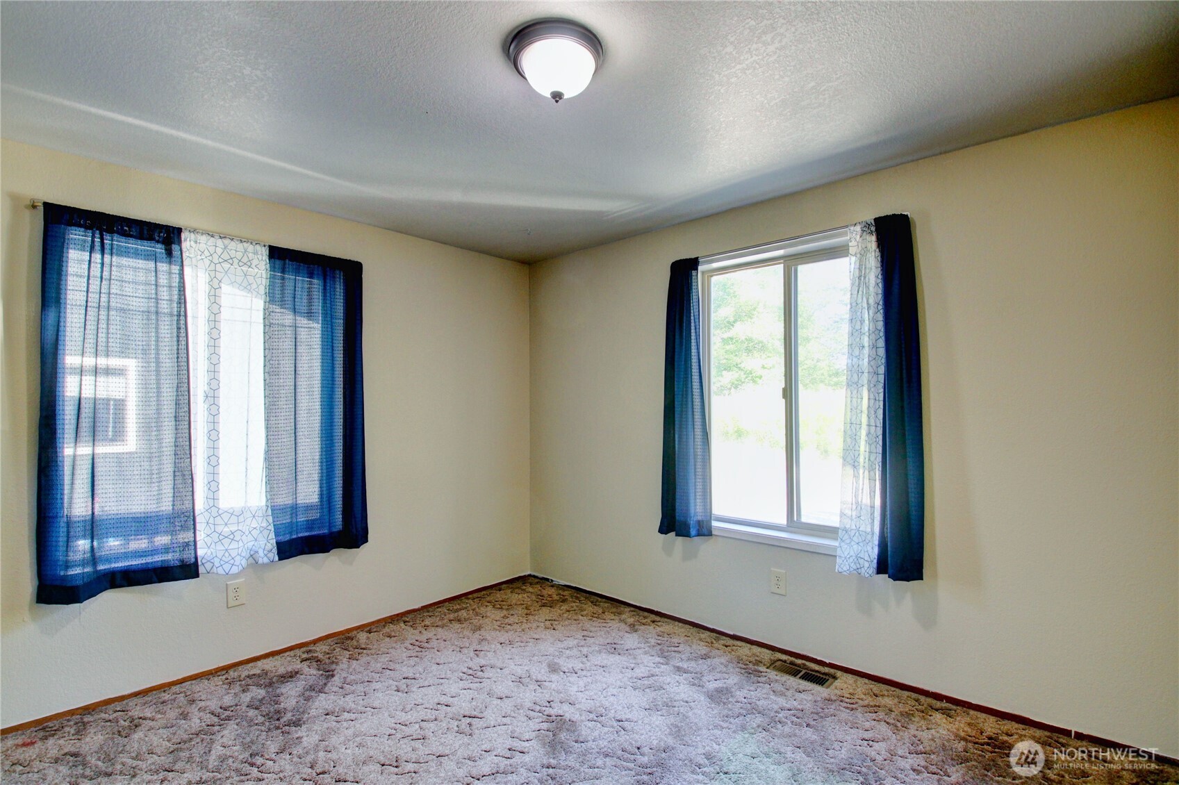3046 Old Highway 99 North Road Burlington, WA 98233 - Photo 24 of 39